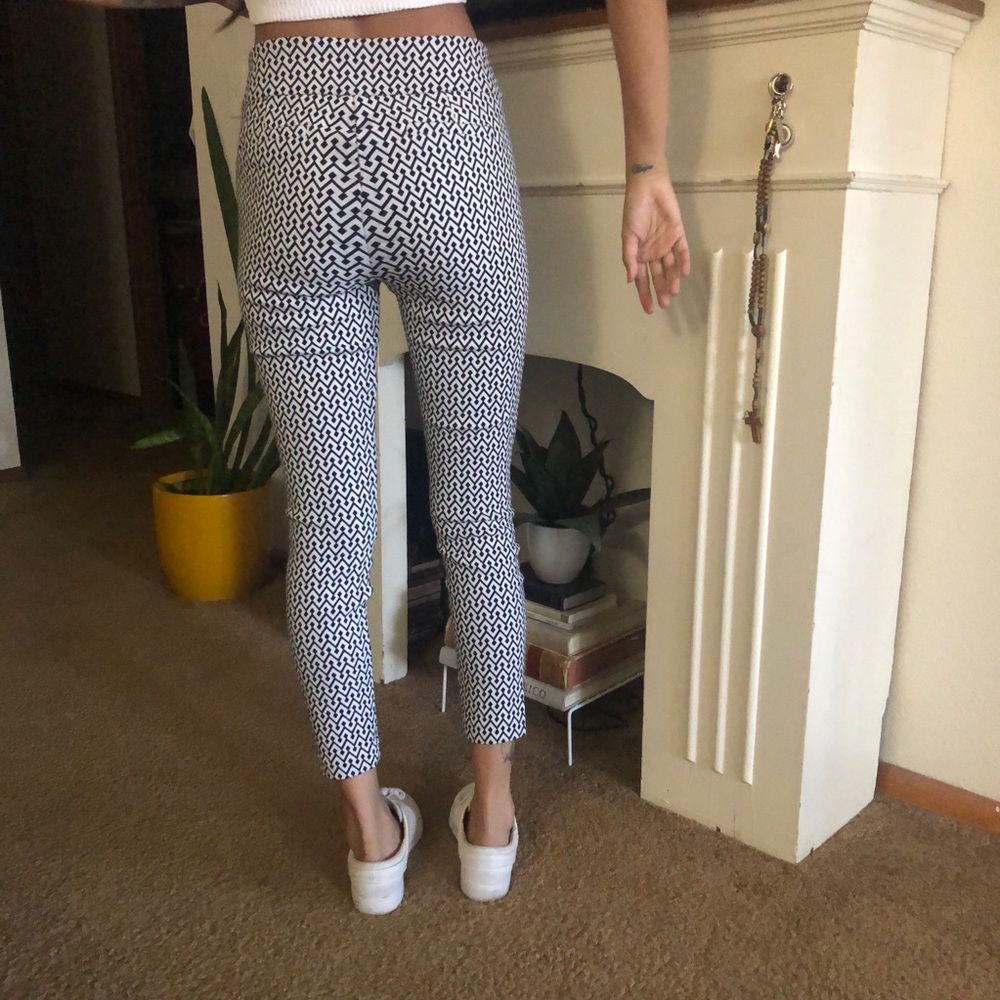 Patterned Pants - Picture 3 of 4